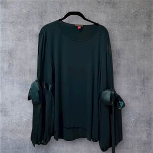 VINCE CAMUTO Elegant Teal Women's Top with Bow Sleeves - Size Medium